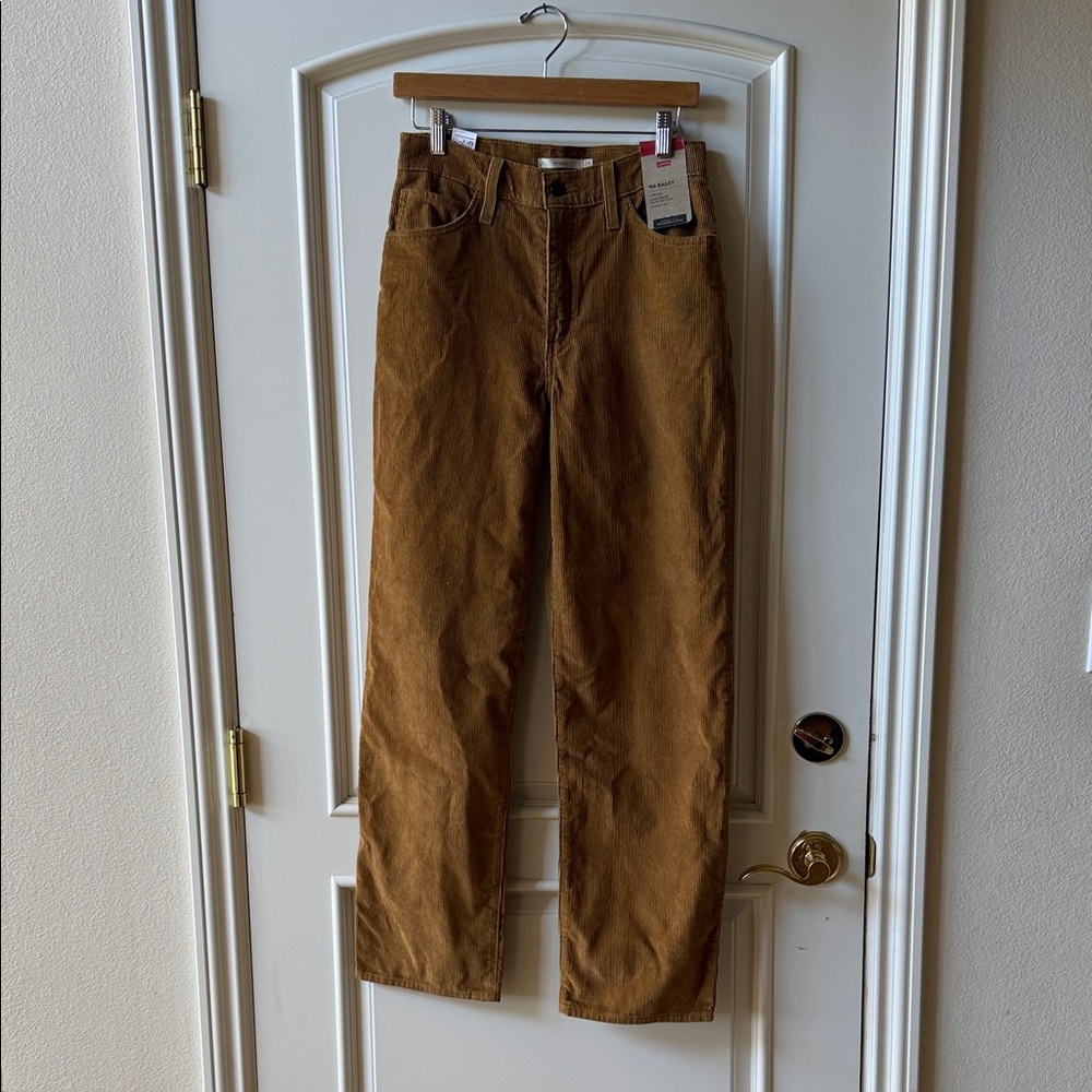Levi's ladies Tan Corduroy Pants 26 x 31